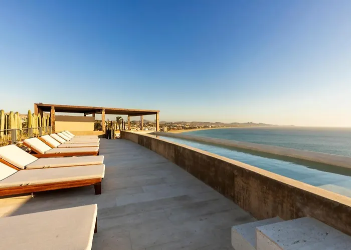 Private Hot Tub - Ocean View - Gym - Free Parking *